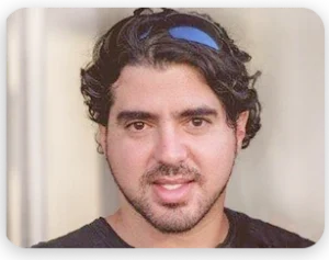 תומר טויזר